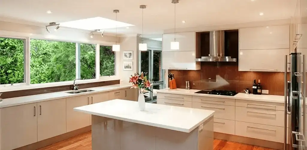 Kitchen cabinet refacing and remodel results in a modern kitchen in Jersey City, NJ
